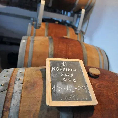 Alojamento de Acomodação e Pequeno-almoço Relais Profumo Di Vino 3*