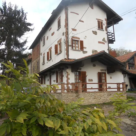 Alojamento de Acomodação e Pequeno-almoço Relais Profumo Di Vino 3*